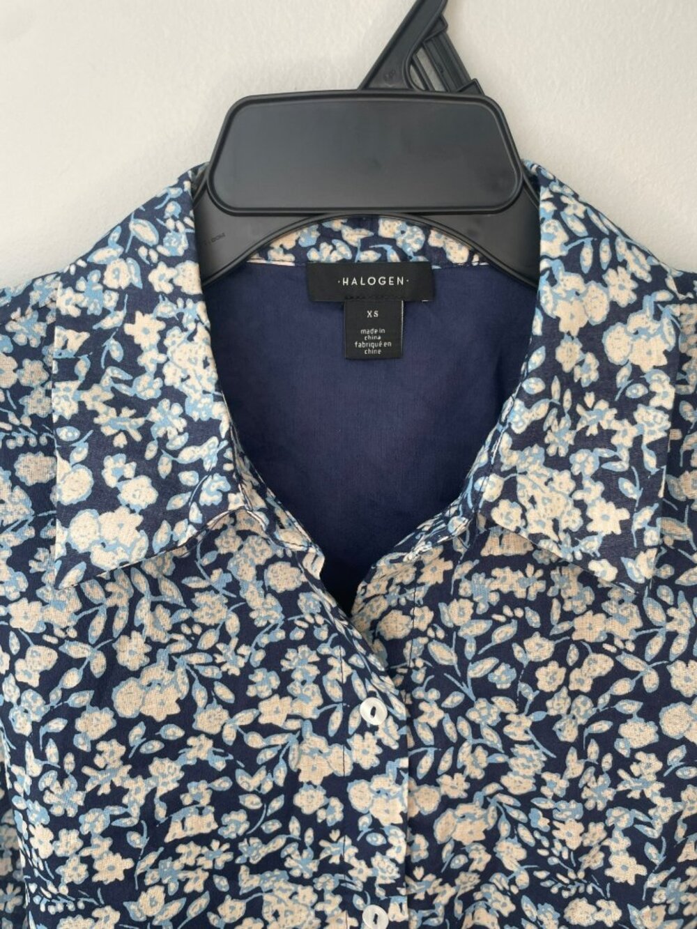 Halogen Ditsy Floral Button-Up Shirtdress Size XS Blue Long-Sleeve MSRP$89 NWT - Picture 3 of 8